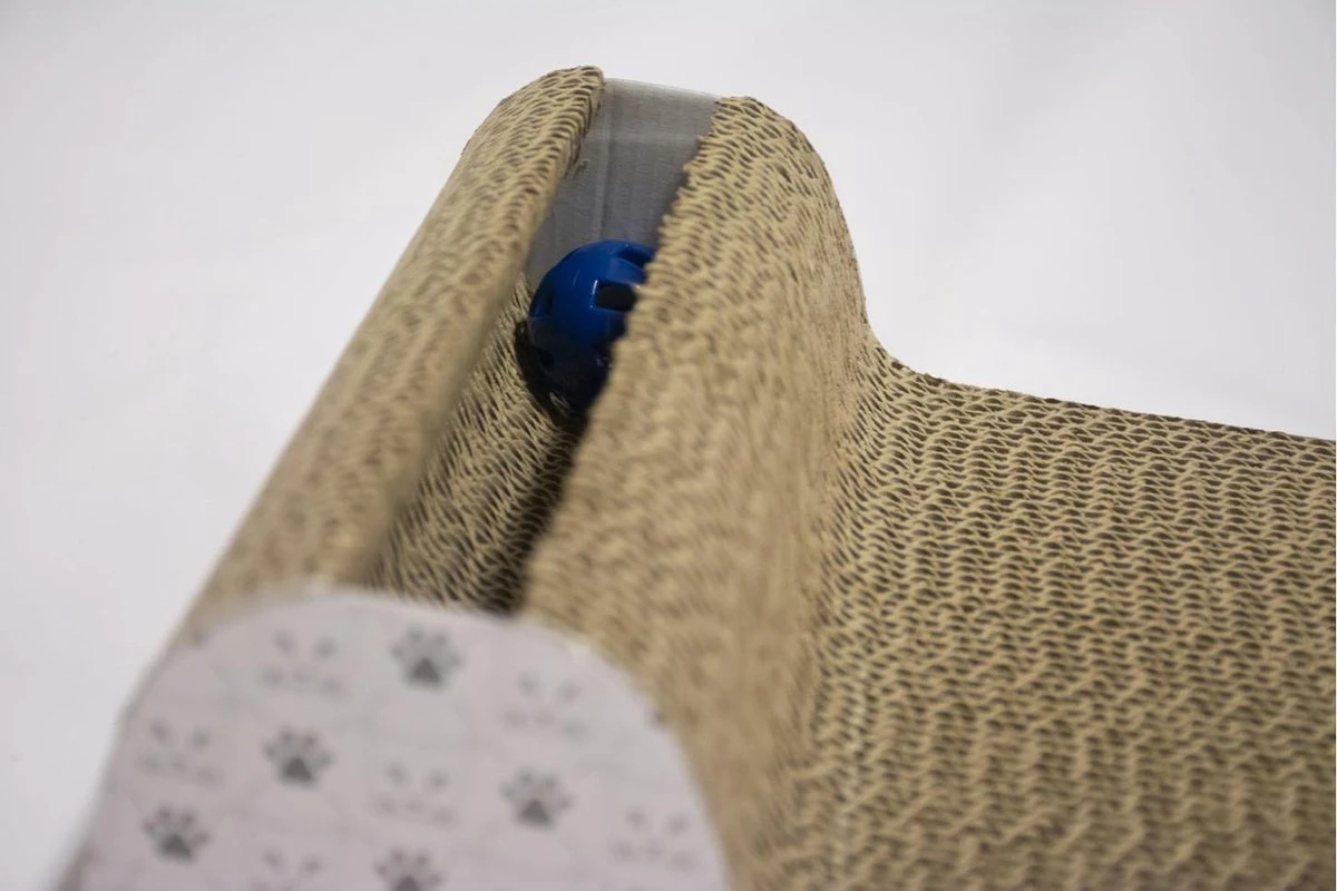 Adori Krabplank Met Spel - Krabpaal - 45x25x11 Cm - Image 4